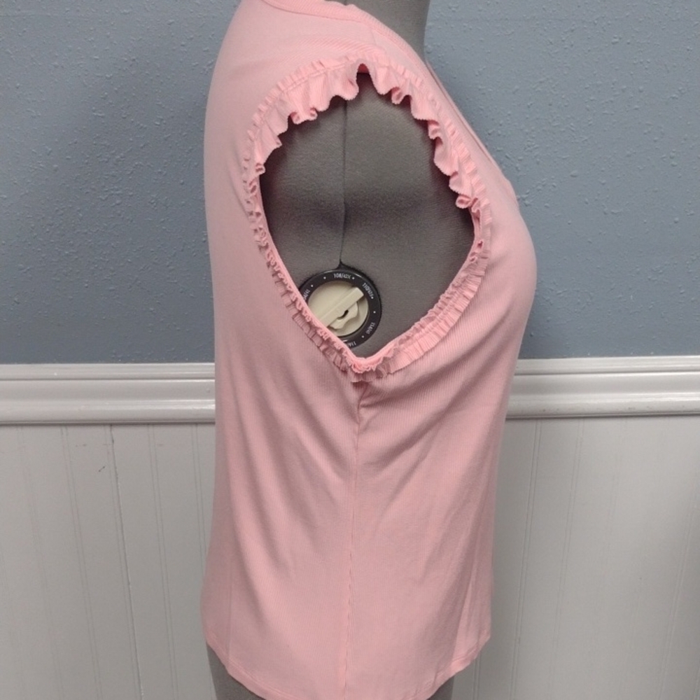 NEW Nine West Pink Ruffle V-Neck Tank Top - Picture 4 of 10
